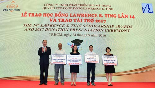 Trao gần 8,5 tỷ đồng học bổng cho học sinh sinh viên ảnh 3